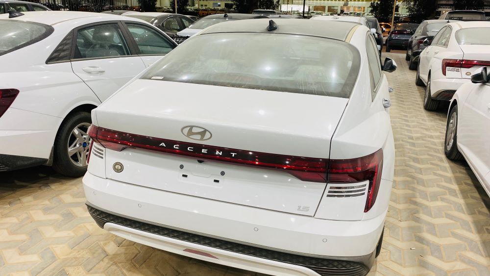 هونداي اكسنت كمفورت ابيض 25 هونداي اكسنت كمفورت ابيض 25
