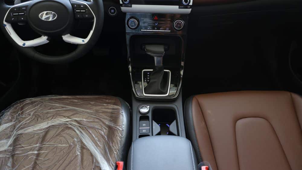 هونداي كريتا كمفورت 25 ابيض هونداي كريتا كمفورت 25 ابيض