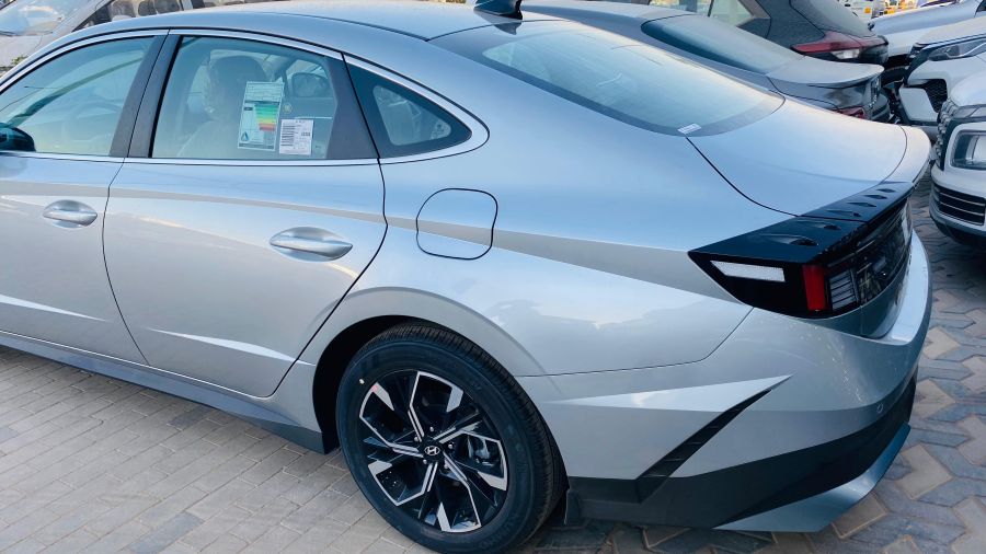 هونداي سوناتا فليت ستاندر 2025 هونداي سوناتا فليت ستاندر 2025