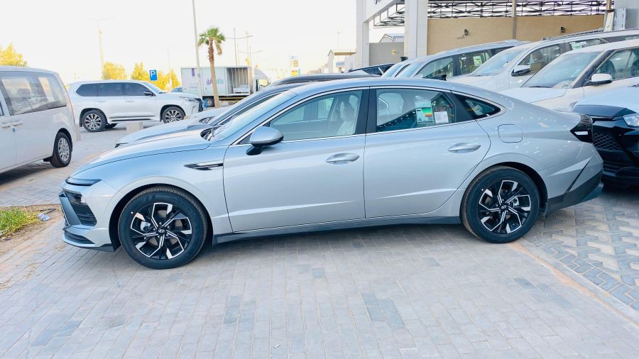 هونداي سوناتا فليت ستاندر 2025 هونداي سوناتا فليت ستاندر 2025