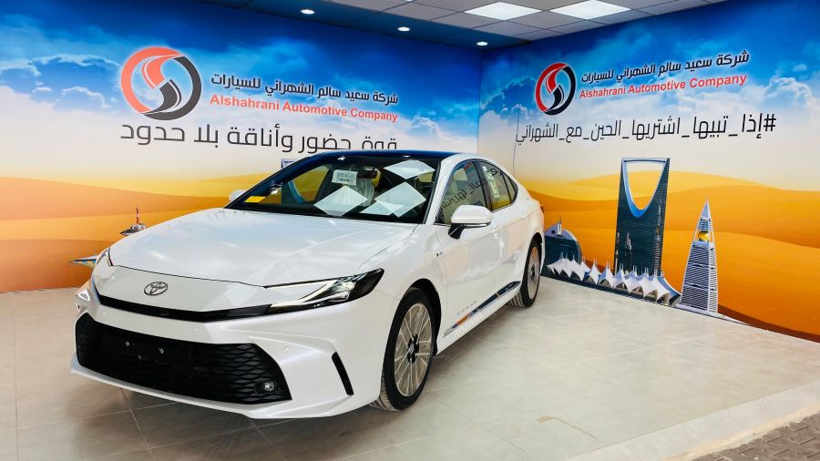 306991f0-8fe6-4e55-8f2f-0279cb66f7df كامري LE هايبرد 2025