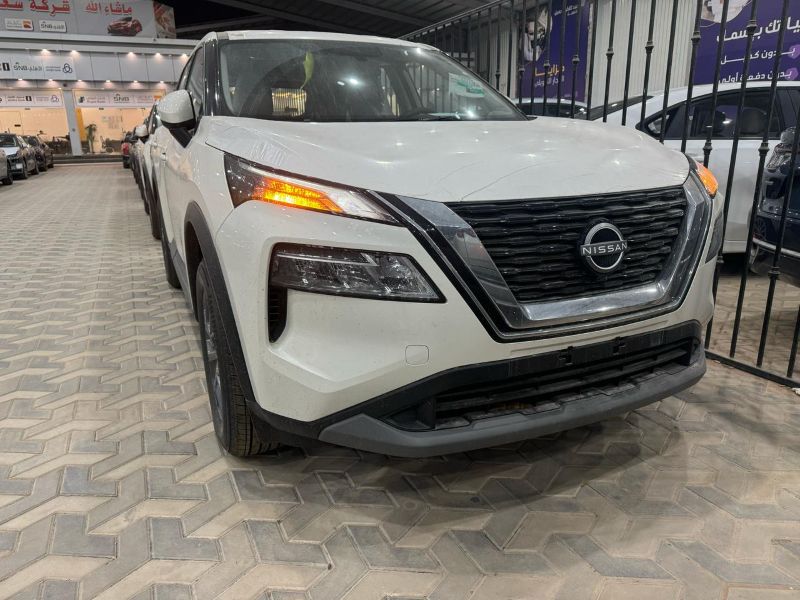 نيسان اكستريل استاندر بدون دبل 7 مقاعد