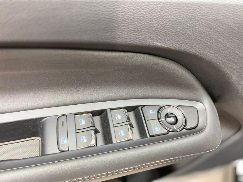 12e57cd2-137e-458d-be0a-39b7a54cad5c فورد تيريتوري 2025